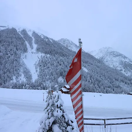 Dans La Nature Pure Au Val Ferret 아파트 Praz-de-Fort
